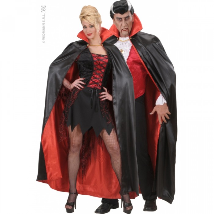 Cape noire et rouge reversible